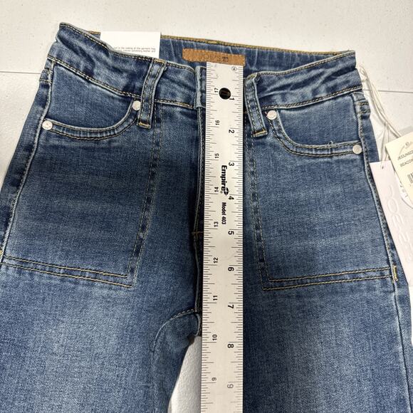 Joe's Girls The Taurus Bell Jeans High Rise Wide Leg Split Hem Size 6X Stretch - Picture 10 of 13